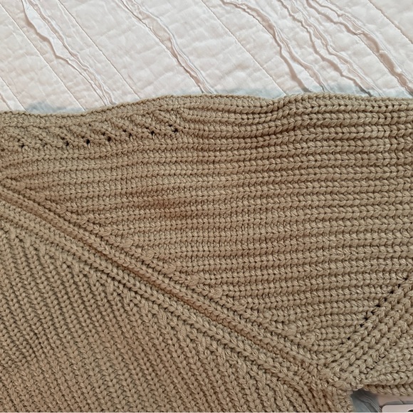 NEW -Solid Oversized Ribbed Knit High Neck Sweater - Picture 5 of 5